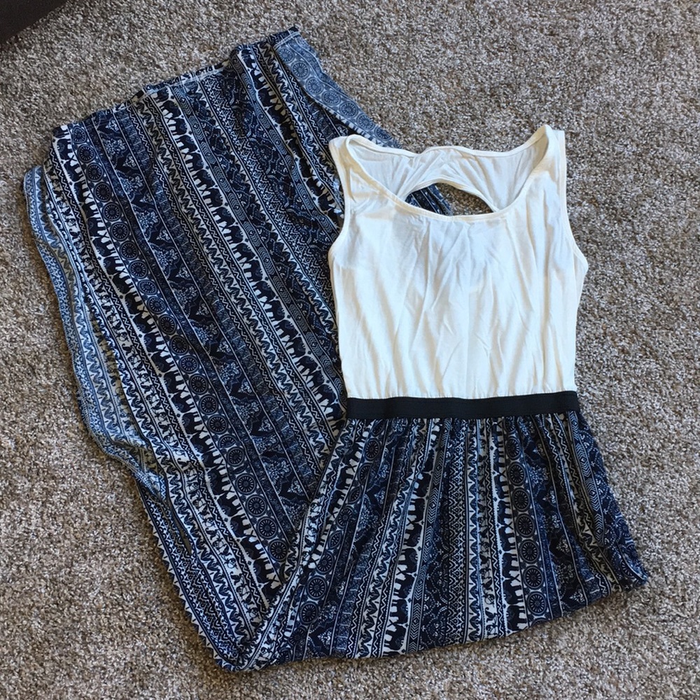 NWOT elephant print maxi t-shirt dress